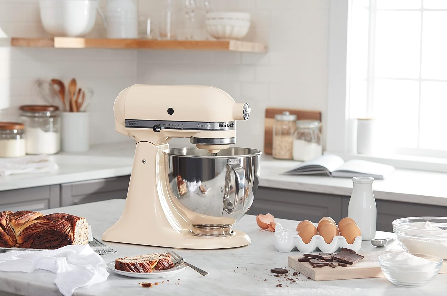KitchenAid Artisan Series 5 Quart Tilt Head Stand Mixer with Pouring Shield KSM150PS, Almond Cream - Image 4