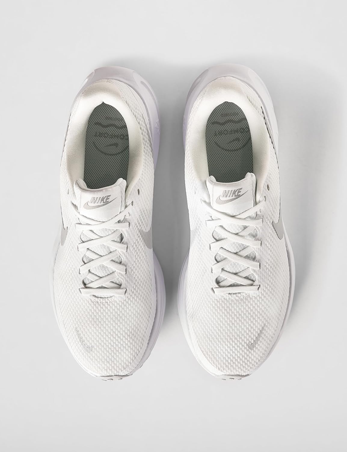 Nike Women's Revolution 8 Road Running Shoes - Image 4