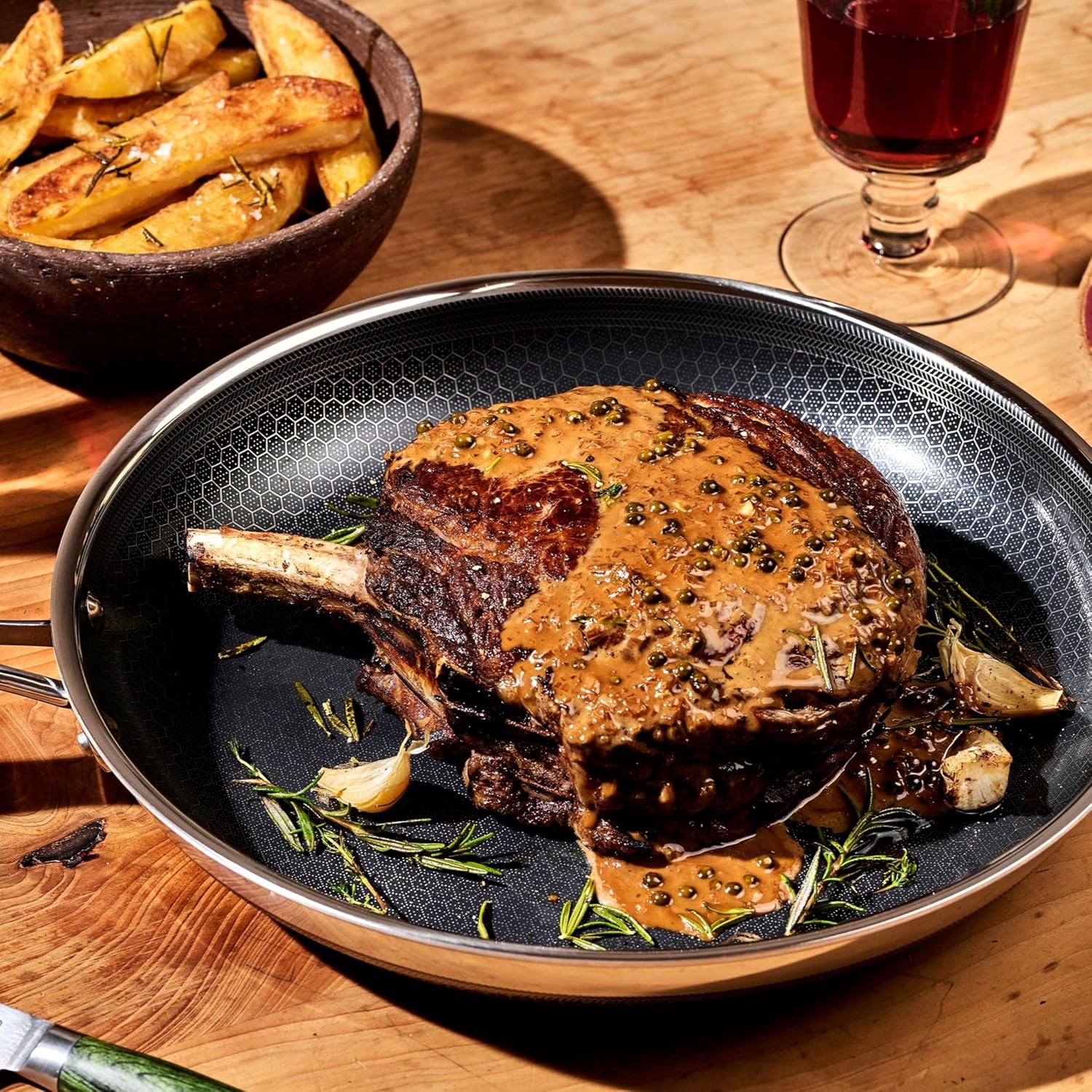 HexClad Hybrid Nonstick 12-Inch Frying Pan with Tempered Glass Lid, Stay-Cool Handle, Dishwasher-Friendly, Oven-Safe Up to 900°F, Induction Ready, Compatible with All Cooktops - Image 2