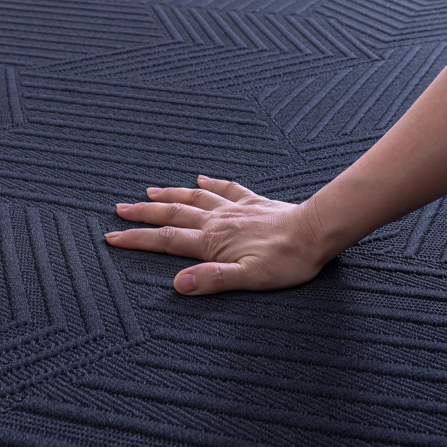 MLILY EGOHOME 14''Hybrid Queen Mattress,Memory Foam Pocket Spring Mattress with Cooling Cover,Bed in a Box,CertiPUR-US Certified,Targeted Support Pressure Relief,60''x80''x14'' Black - Image 8